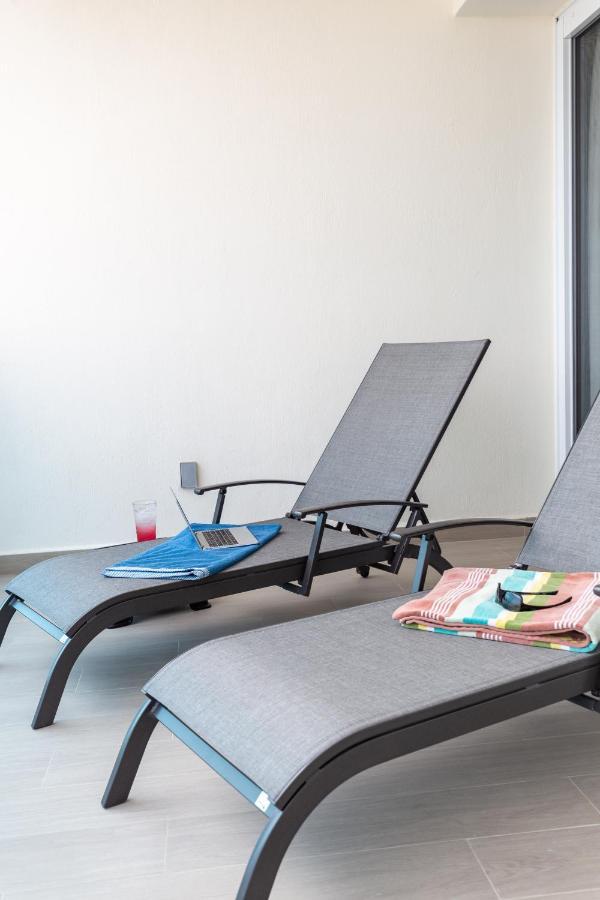 Brand New Contemporary 2 Bd Oceanfront Condo At Encantame Towers Verano E302 Playa Encanto 外观 照片